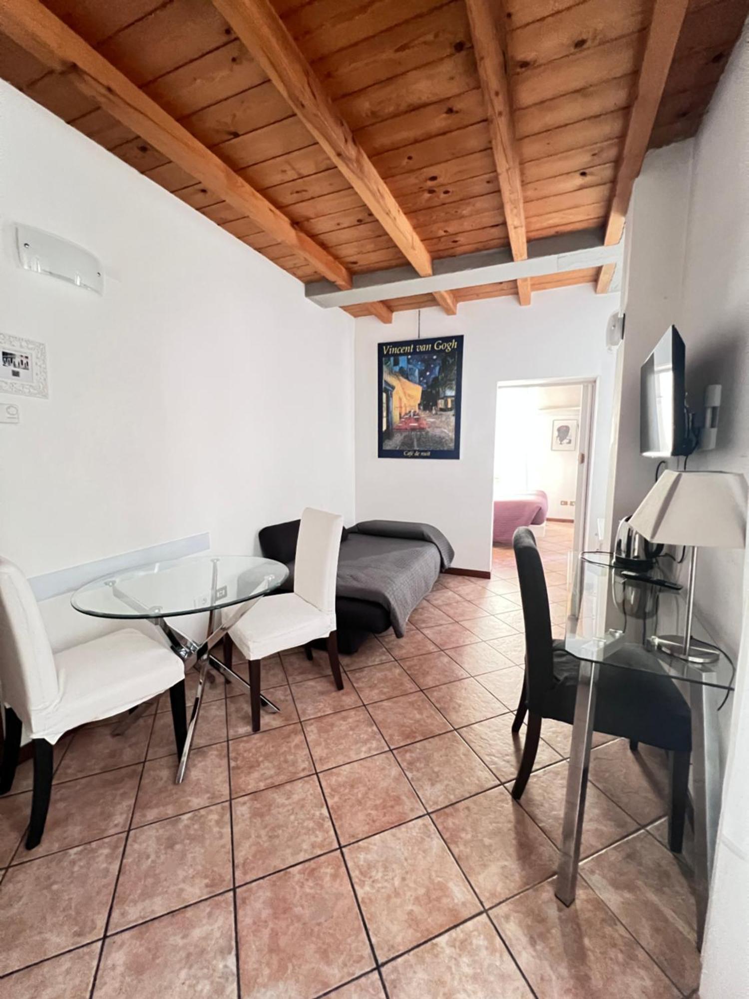 Diaz Aparthotel 3*